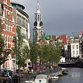 A Singel Canal (Singelgracht) with the Munt tower (Munttoren) - Amsterdam, Hollanda