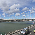 The slender Elisabeth Bridge over River Danube - Budapest, Ungarn